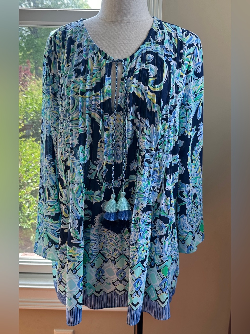 Lilly Pulitzer Marilina Tunic Top in‎ Scuba Doo, High Tide Navy Blue, Size L